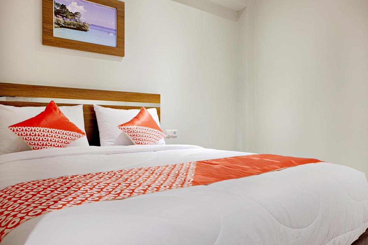Super Oyo 2756 Anata Hotell Makassar Exteriör bild