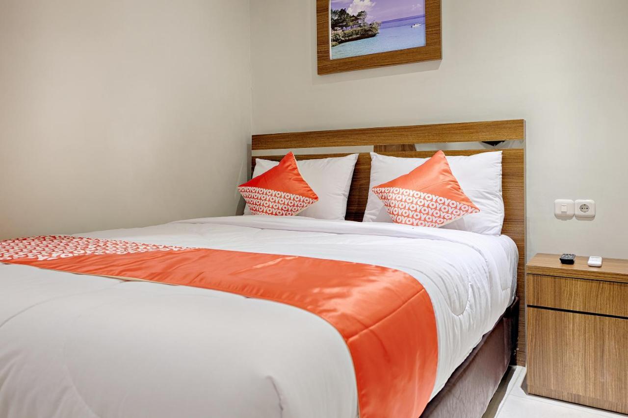 Super Oyo 2756 Anata Hotell Makassar Exteriör bild