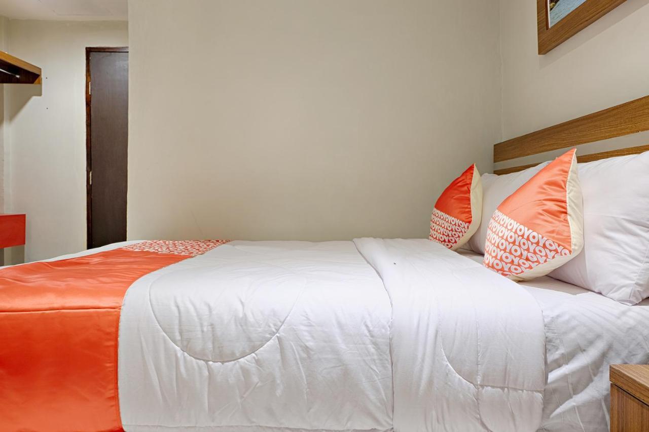 Super Oyo 2756 Anata Hotell Makassar Exteriör bild